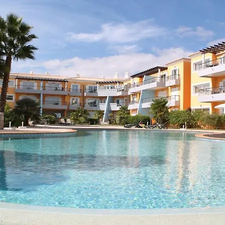 Top Quality Apartment-2nd Floor *
