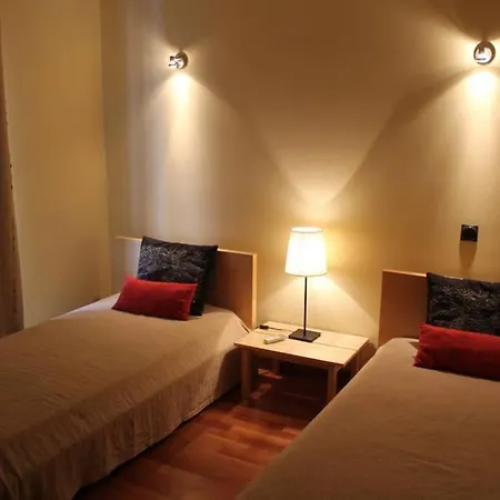 Top Quality Apartment-2nd Floor Одиашере