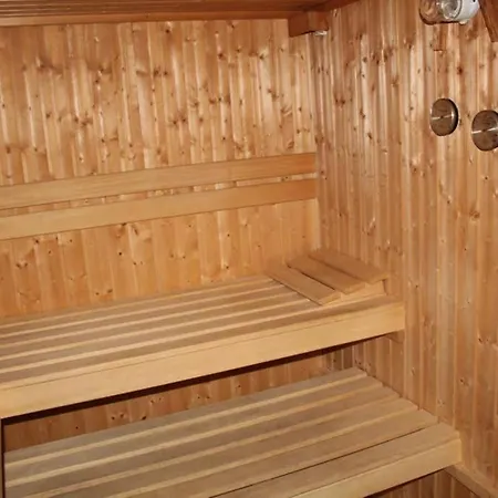 Top Quality Apartment-2nd Floor Одиашере